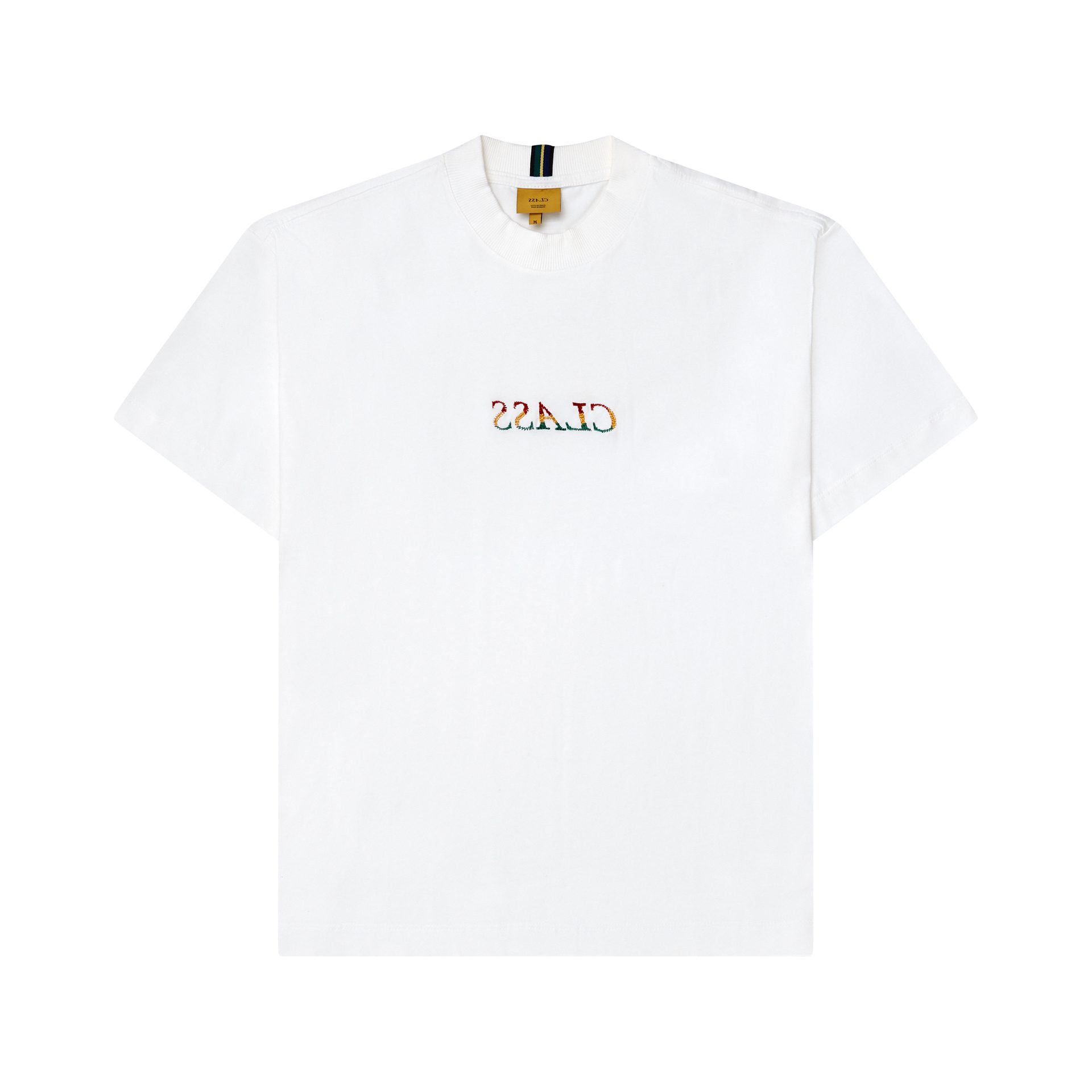A Camiseta Class Inverso traz a identidade clássica da Class em uma peça versátil e autêntica. Com visual clean e elementos marcantes da marca, é ideal para compor diferentes combinações no estilo streetwear.